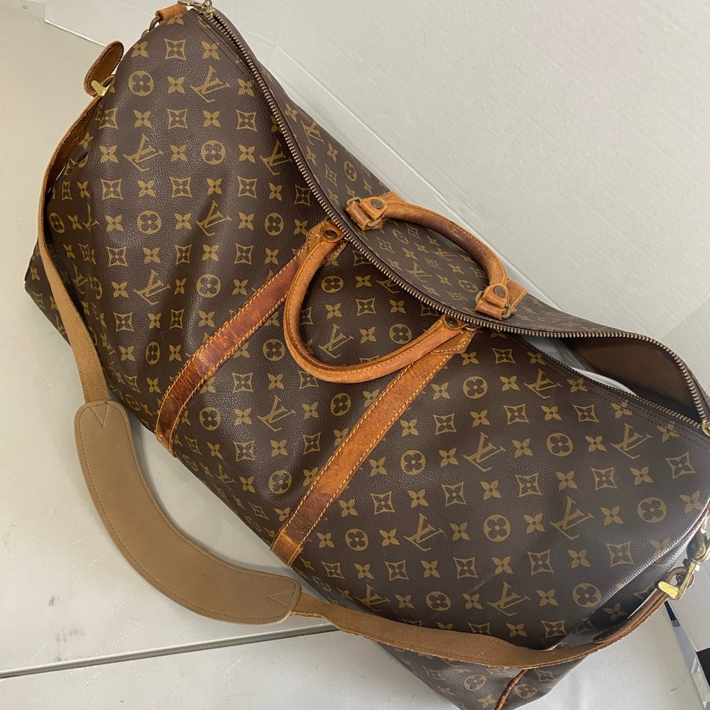 Louis Vuitton Duffle bag size 55 - Picture 6 of 12